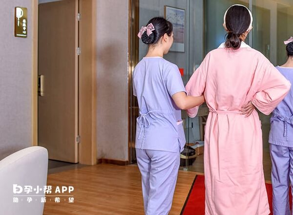 产后按摩能促进子宫收缩